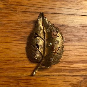 Vintage leaf brooch with aurora borealis crystal stones